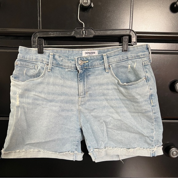 Denizen from Levi's Pants - Denizen from Levi's Blue Jean Shorts Light Wash Casual